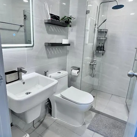 Spacious Staycation In Soho Central Mandaluyong Across Shangri-La Mall