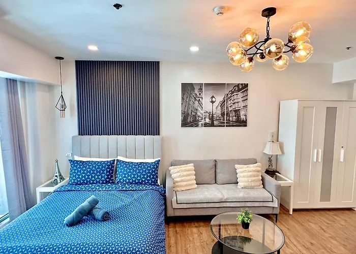 Spacious Staycation In Soho Mandaluyong Across Shangri-la Mall Manila