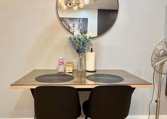 Spacious Staycation In Soho Mandaluyong Across Shangri-la Mall Aparthotel 4*