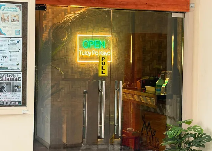 Spacious Staycation In Soho Mandaluyong Across Shangri-la Mall Manila